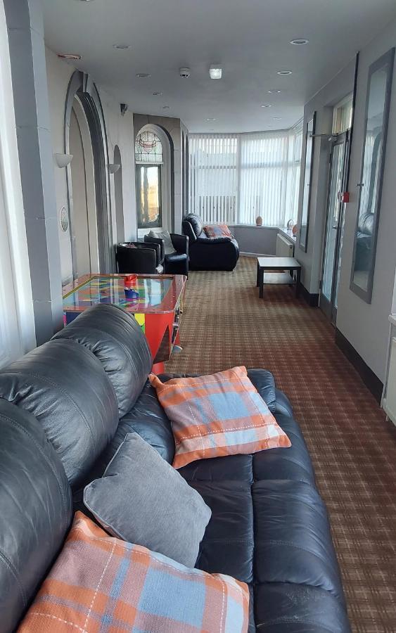 Ocean Bay Hotel Blackpool Buitenkant foto