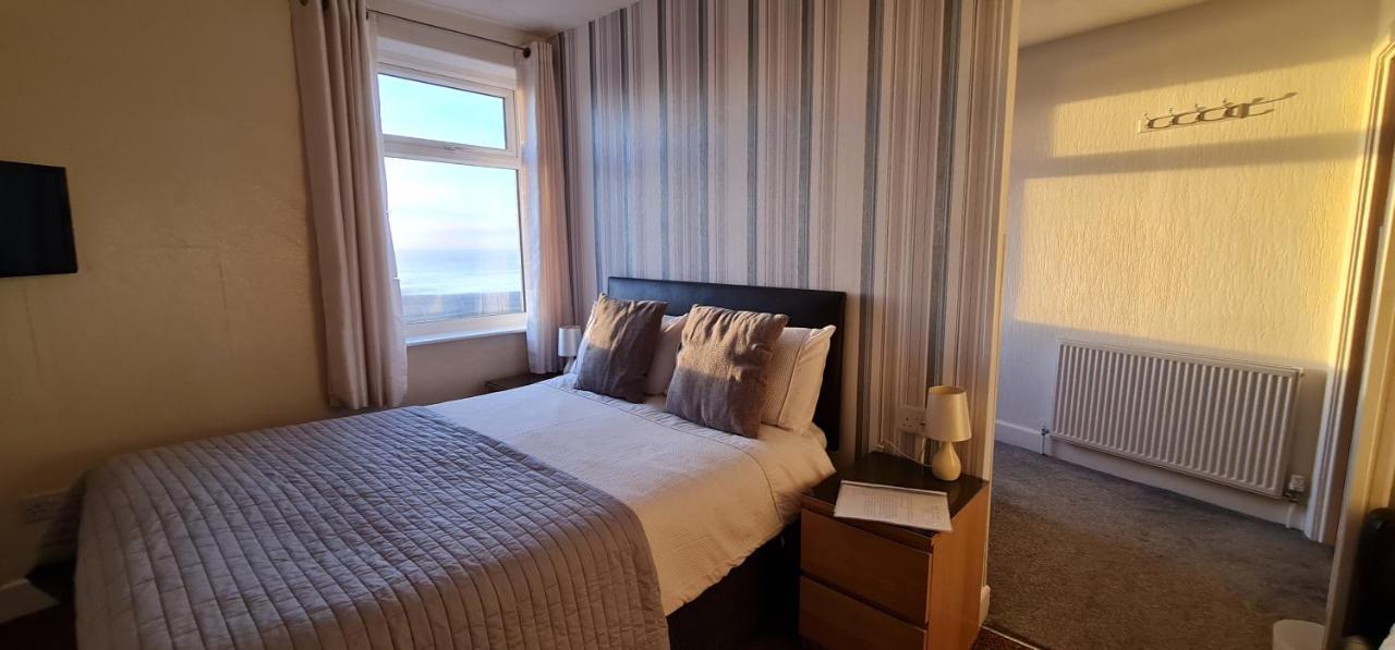 Ocean Bay Hotel Blackpool Buitenkant foto