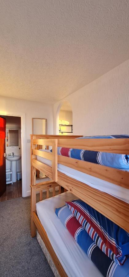 Ocean Bay Hotel Blackpool Buitenkant foto