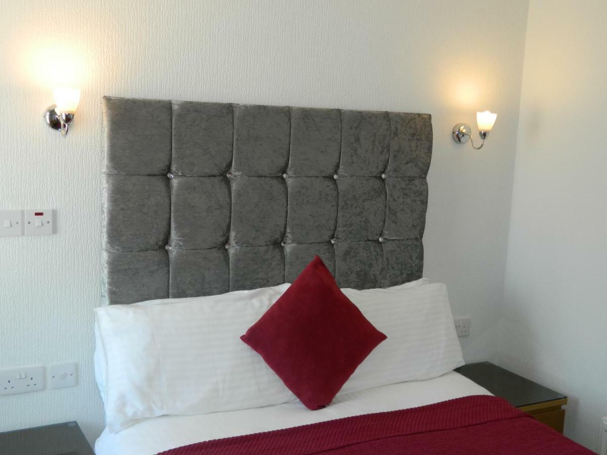 Ocean Bay Hotel Blackpool Buitenkant foto