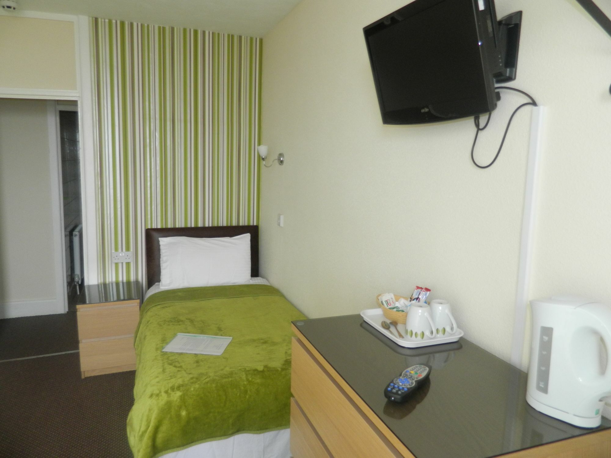 Ocean Bay Hotel Blackpool Buitenkant foto
