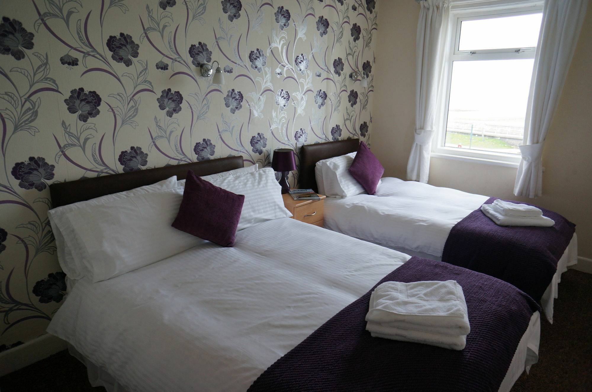 Ocean Bay Hotel Blackpool Buitenkant foto